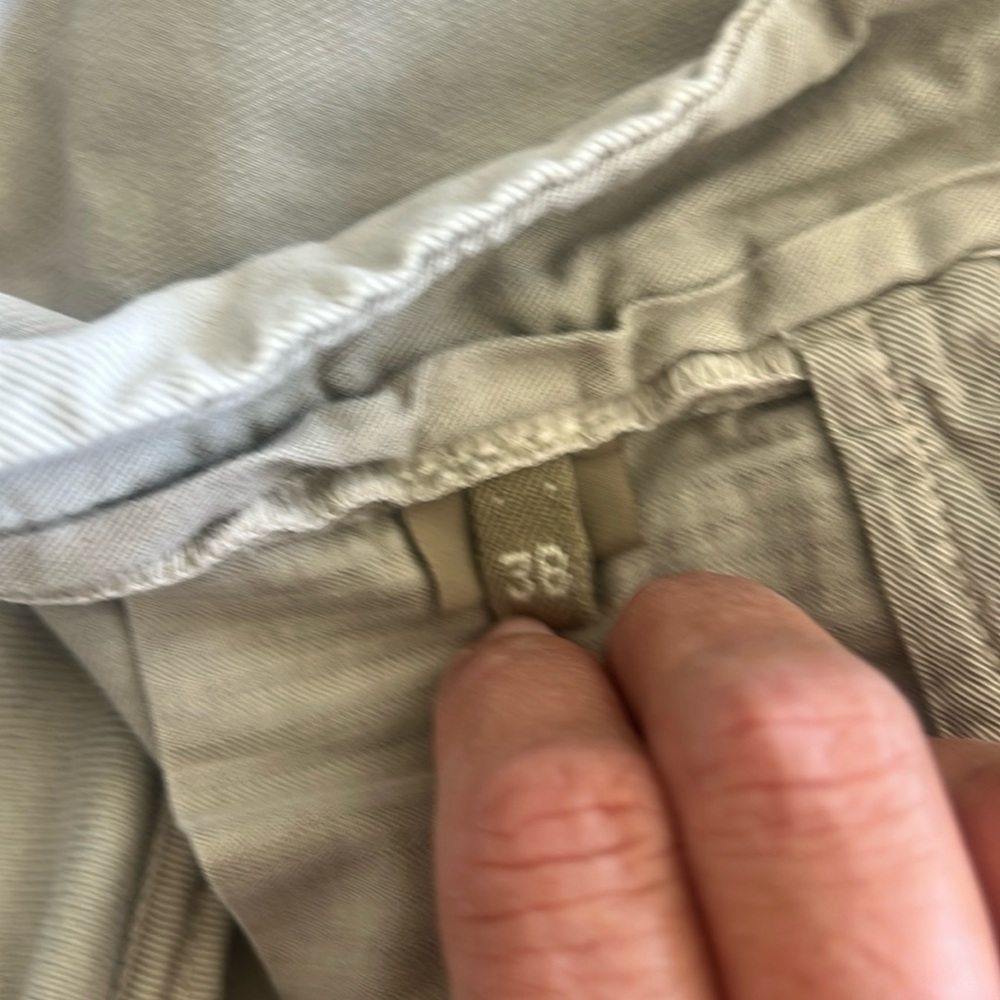Incotex beige chino pants. Worn only a few times. Like new. Size 38. Slim fit.